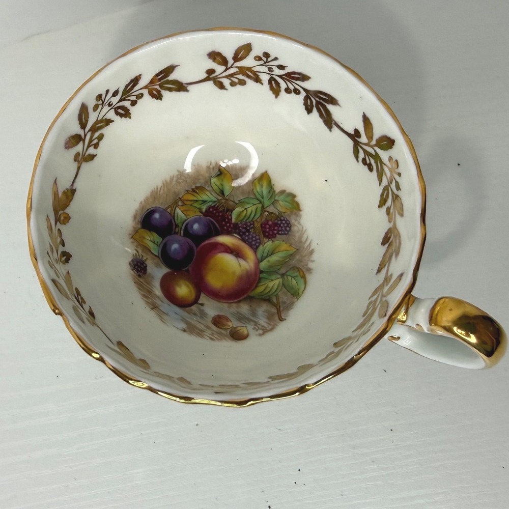 Aynsley Fine English Bone China Teacup Green Gold Leaf Fruit Scene Numbered - Picture 5 of 7